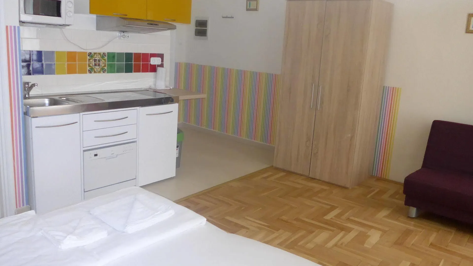 *** Aparthotel Amber Gardenview Studios Downtown Budapest Ungheria