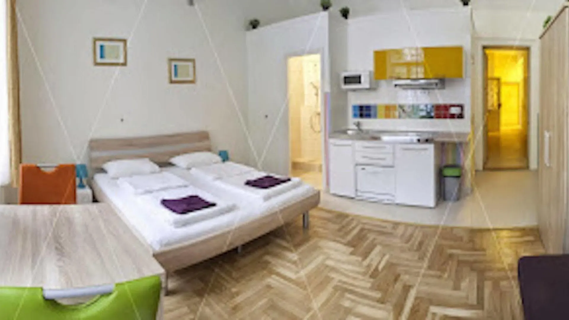 Amber Gardenview Studios Downtown Budapest 3*,  Hungary