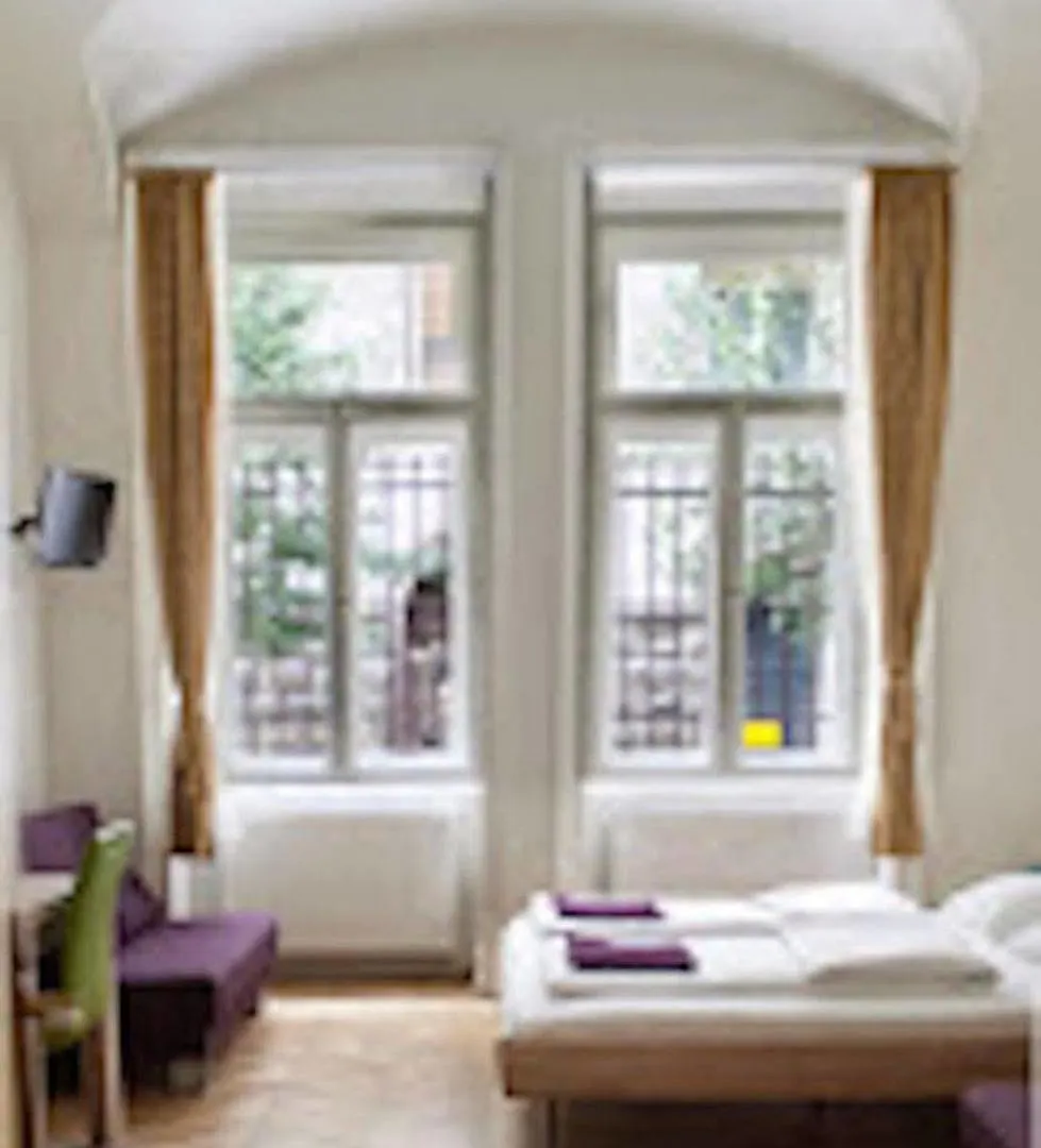 Amber Gardenview Studios Downtown Budapest Hungary