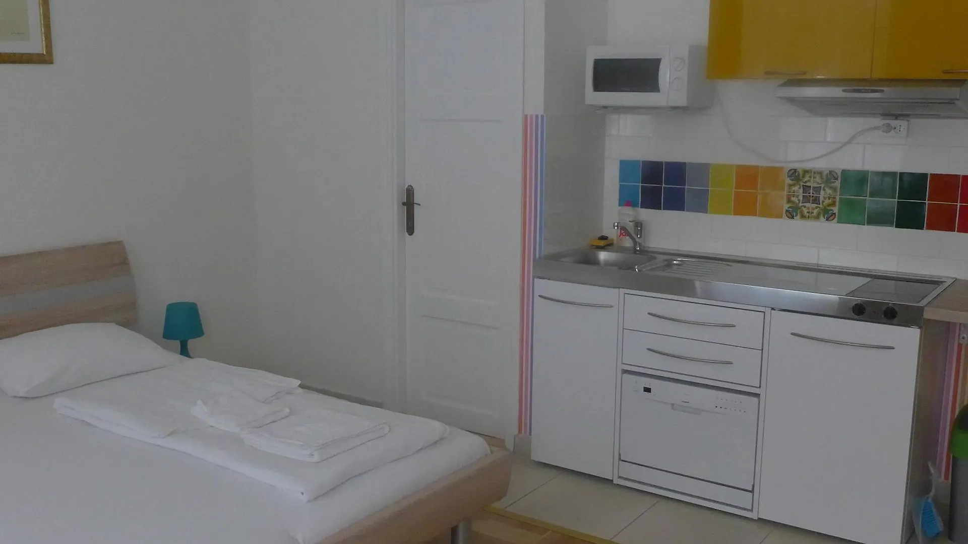 Amber Gardenview Studios Downtown Budapest Aparthotel