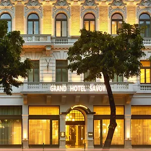 Est Grand Savoy Отель