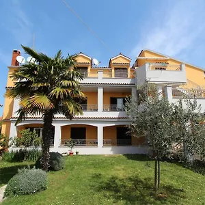 Malvina Apartman