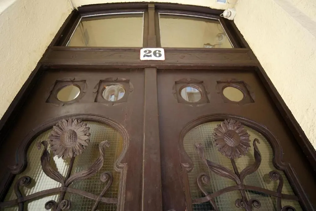 Amber Gardenview Studios Downtown Budapest 3*,